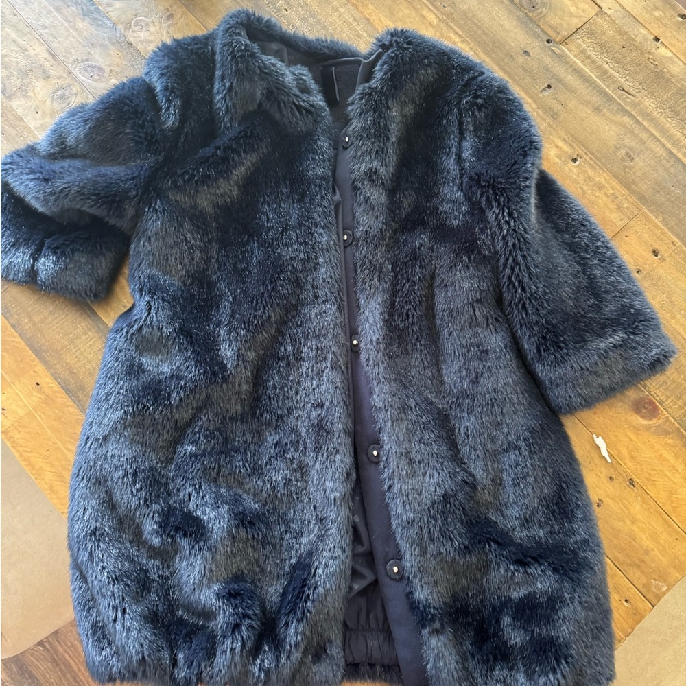 Monnalisa Navy Blue Faux Fur Coat size 10/12